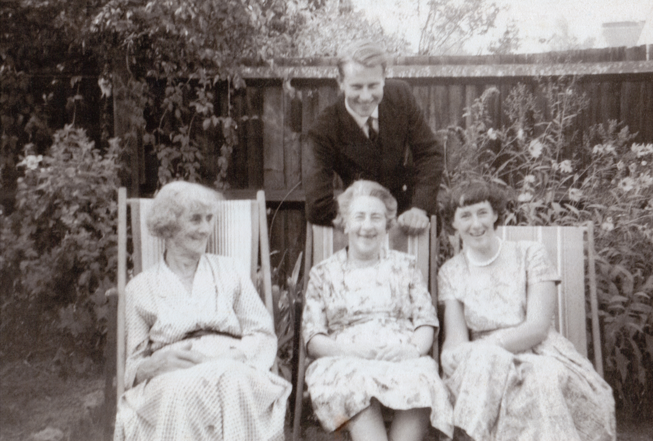Olive Enock (wife of Madge's cousin Jack Enock), Madge, Joan Enock (1st cousin 1x removed), Ernie Wildridge at the back. Photo taken Sunday, 20th September, 1959 - 24 Dovercourt Road, Dulwich